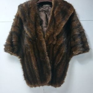 Tsontos Furs' of Manhasset Stole Sleeveless Jacket